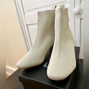 Joie Sock boots, gorgeous Cream color.